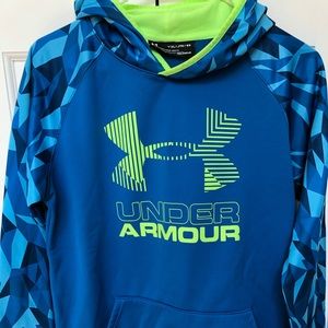 Under Armour sweatshirt youth XL, size 12-14
